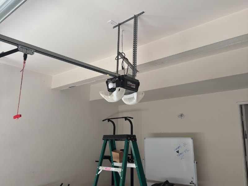 Garage door opener not working before repair Newport Beach CA